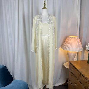 Vintage Pale Yellow Sheer Floral Appliqué Nightgown & Robe Set XL 🌼✨